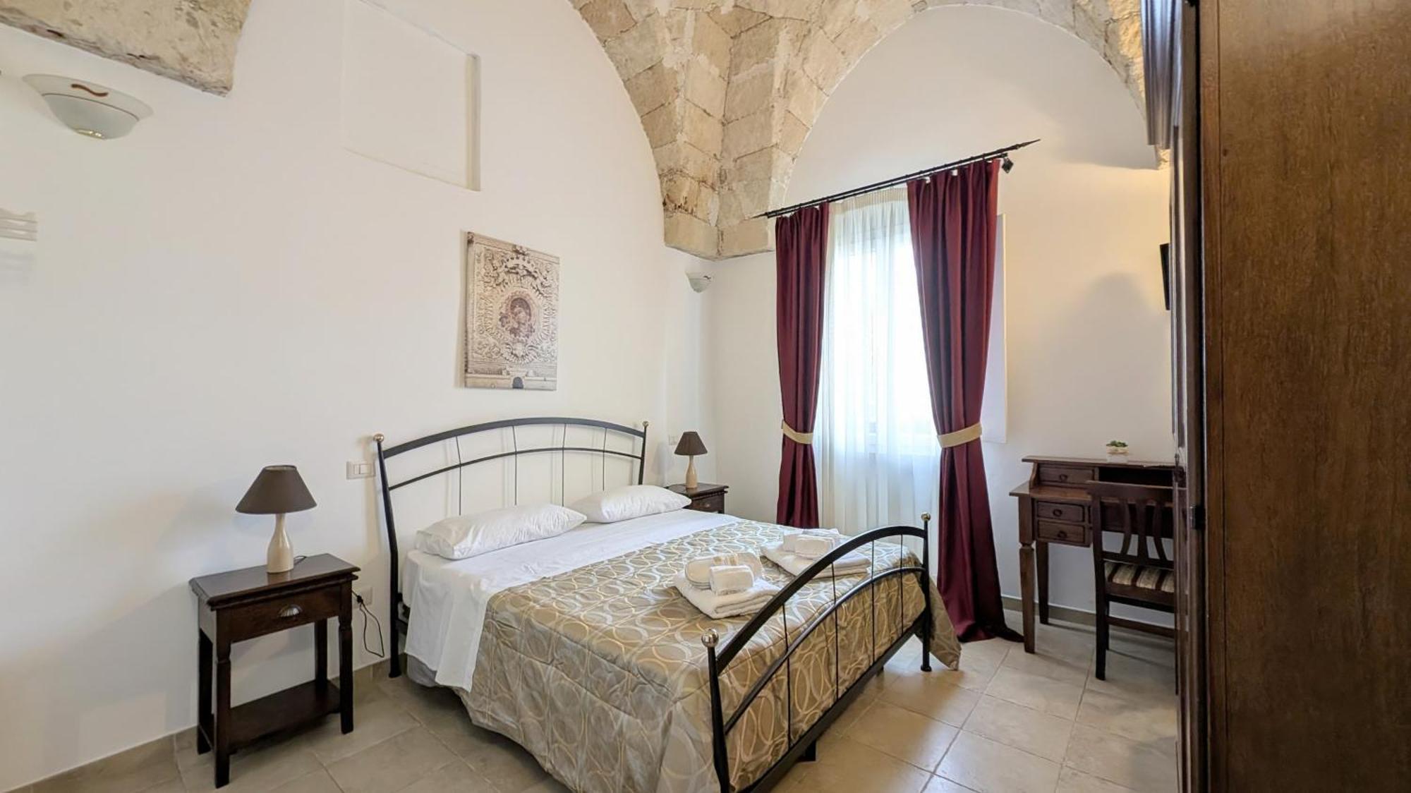 B&B Corte Regina Esther Велье Экстерьер фото