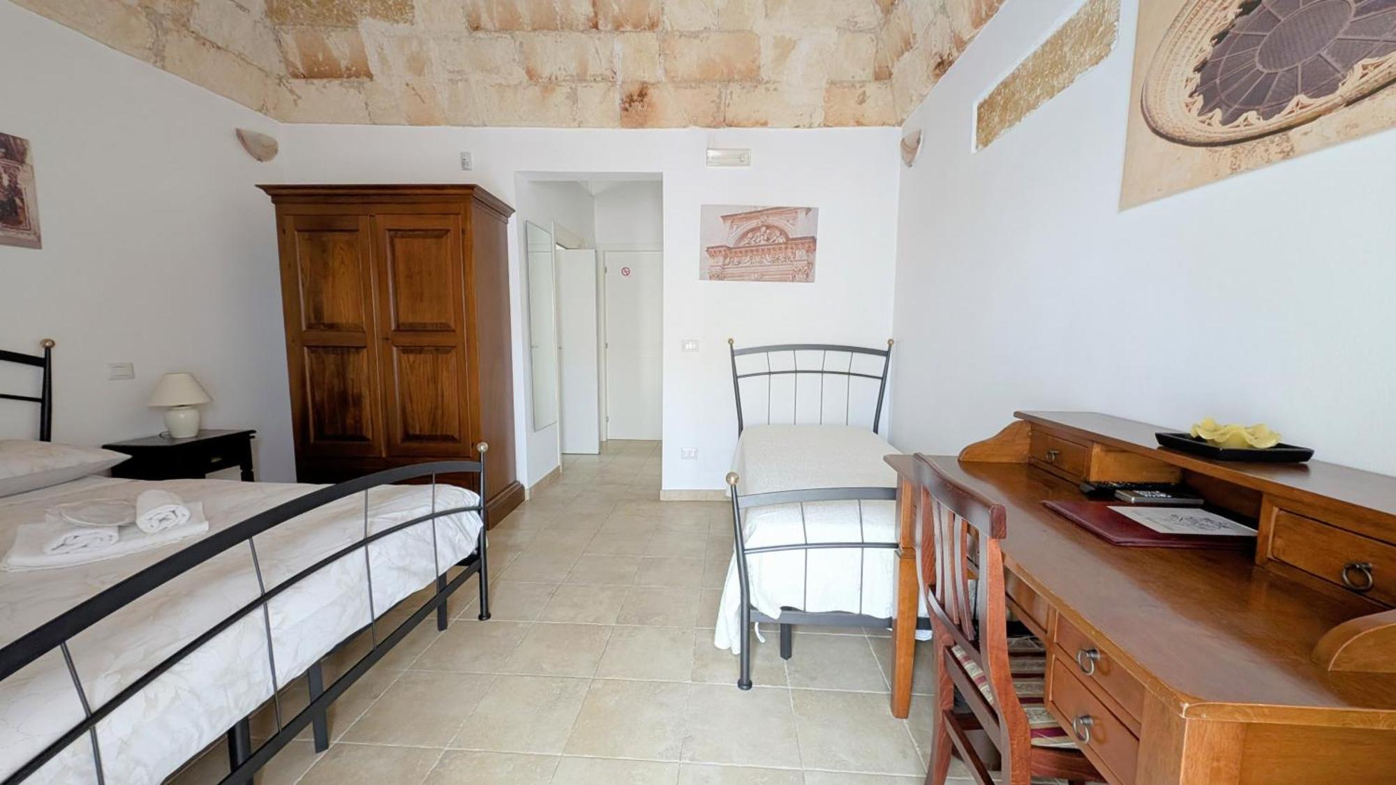 B&B Corte Regina Esther Велье Экстерьер фото